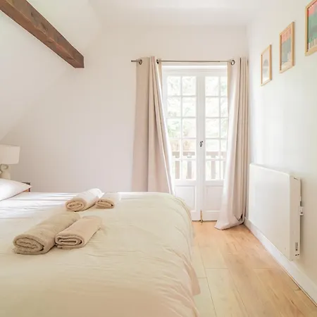 Superbe Maison Normande Avec Piscine A 3 Minutes De La 別荘 オーベルヴィル