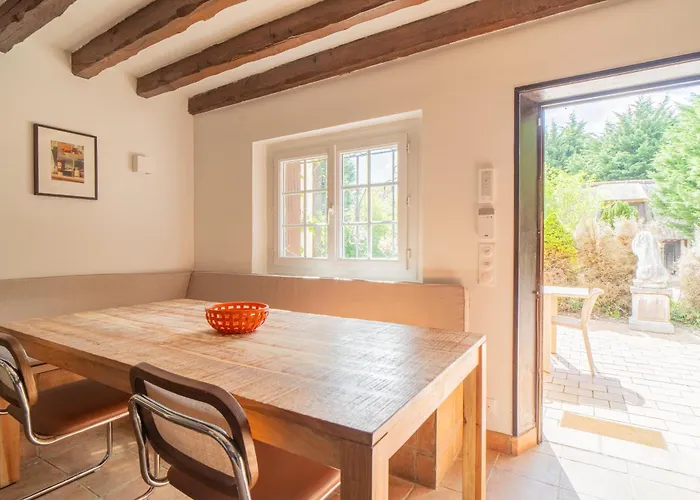 Superbe Maison Normande Avec Piscine A 3 Minutes De La