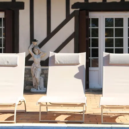 Superbe Maison Normande Avec Piscine A 3 Minutes De La Holiday home Auberville