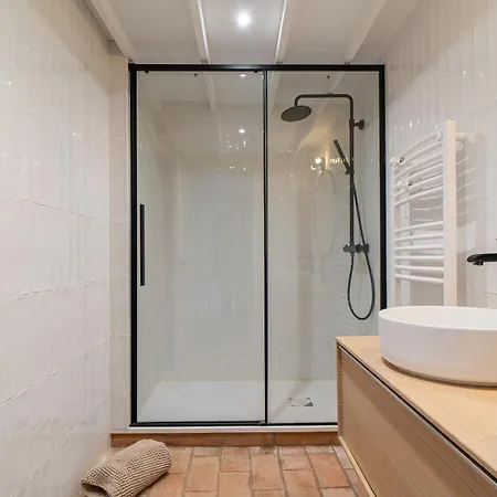 Superbe Maison Normande Avec Piscine A 3 Minutes De La 오베르빌